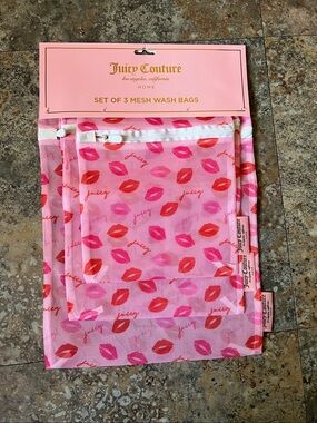 Juicy Couture Pink Lip Print Mesh Wash Bags - Trio